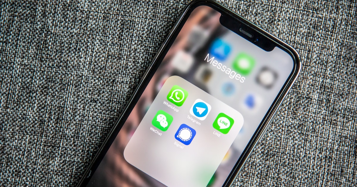 Click-to-WhatsApp ads on mobile